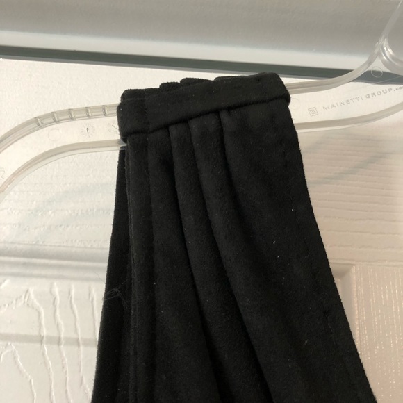 Size 6 woman’s ultra suede cocktail dress - Picture 2 of 4